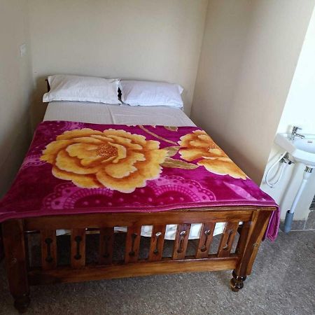 Oyo 8206 K J Residency Hotel Mysore Exterior photo